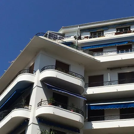 Appartement Centre Terrasse Ensoleillee
